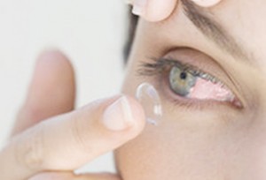 Contact-Lens-Infection
