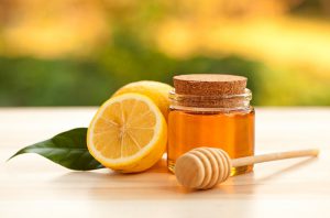 Honey-And-Lemon-Juice